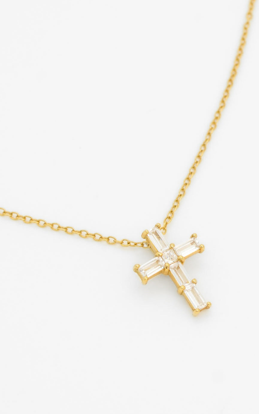 AU79 St Moritz Cross Necklace