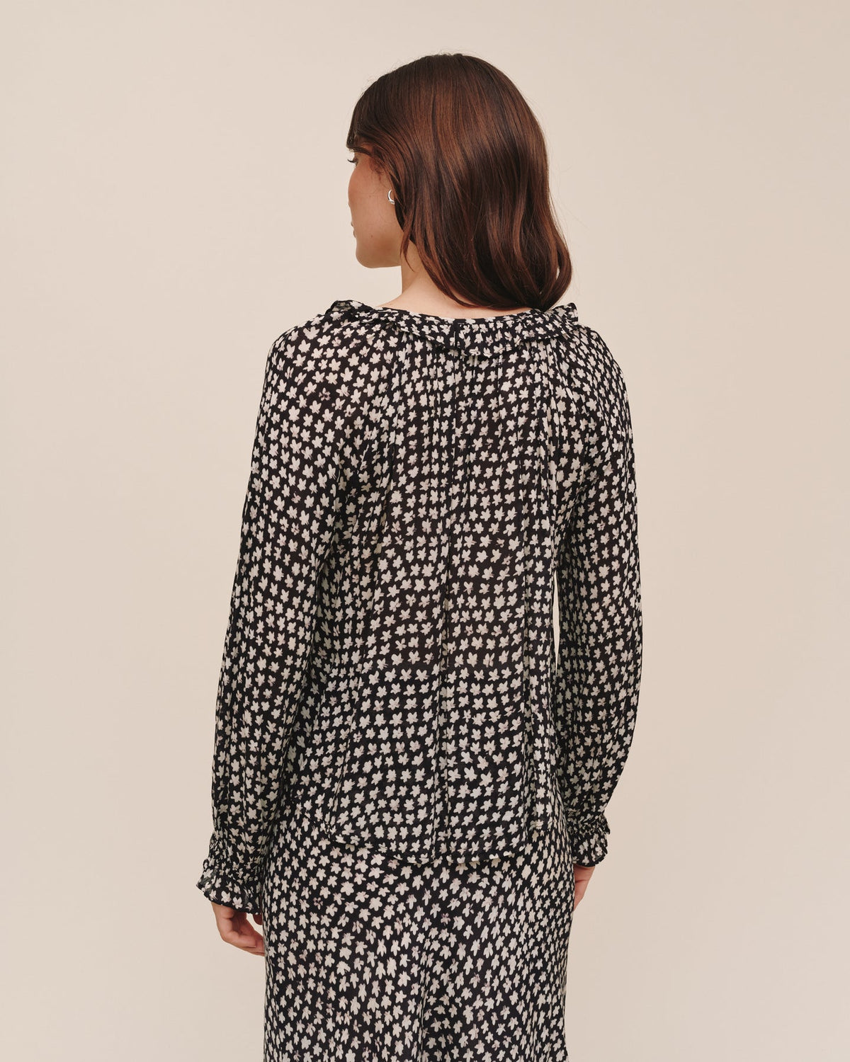 Bella Dahl Tie Neck Ruffle Top in Sketched Stars Print