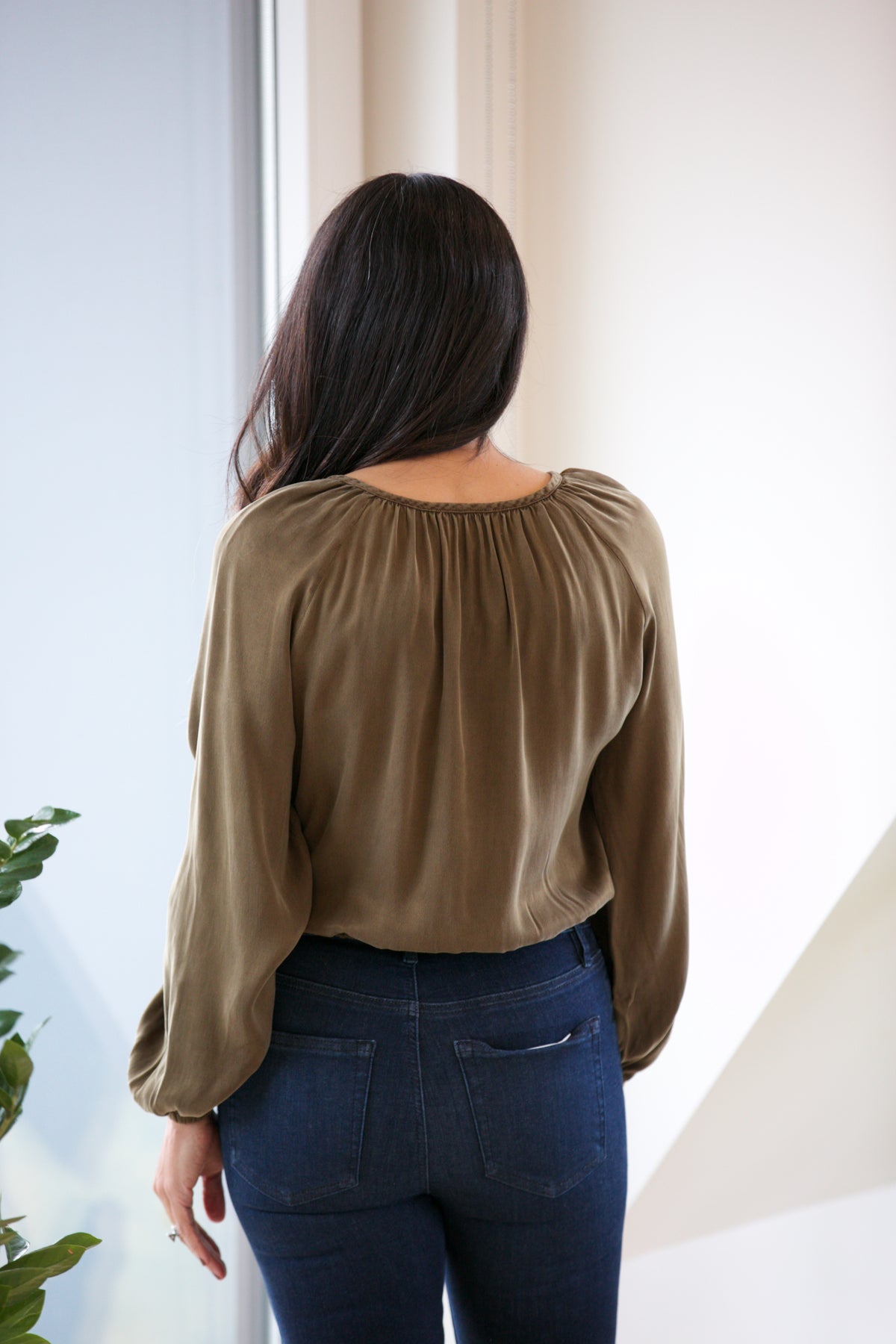 Bella Dahl Shirred Button Front Blouse