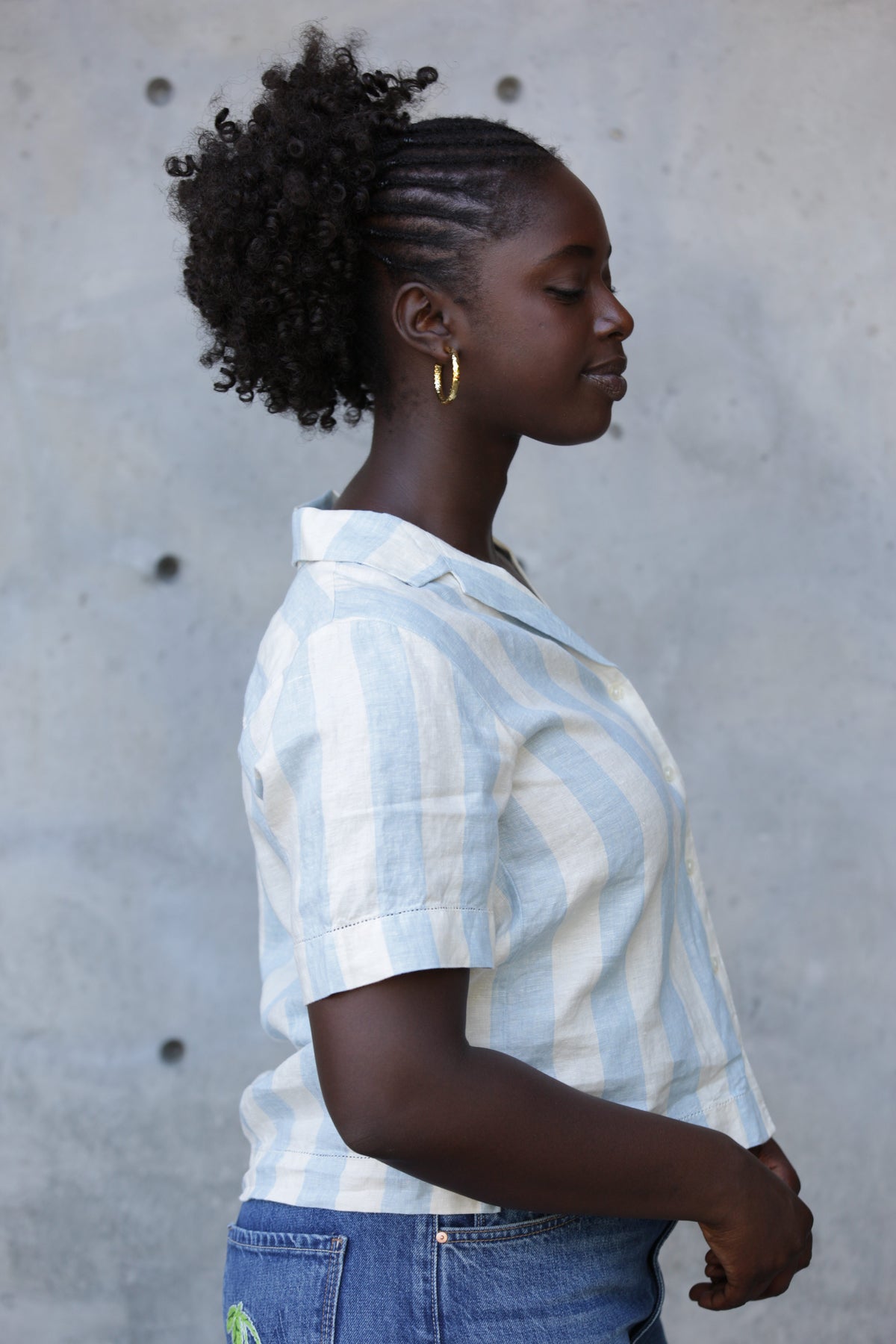 Birds of Paradis by Trovata Nico Shirt in Seaside Stripe