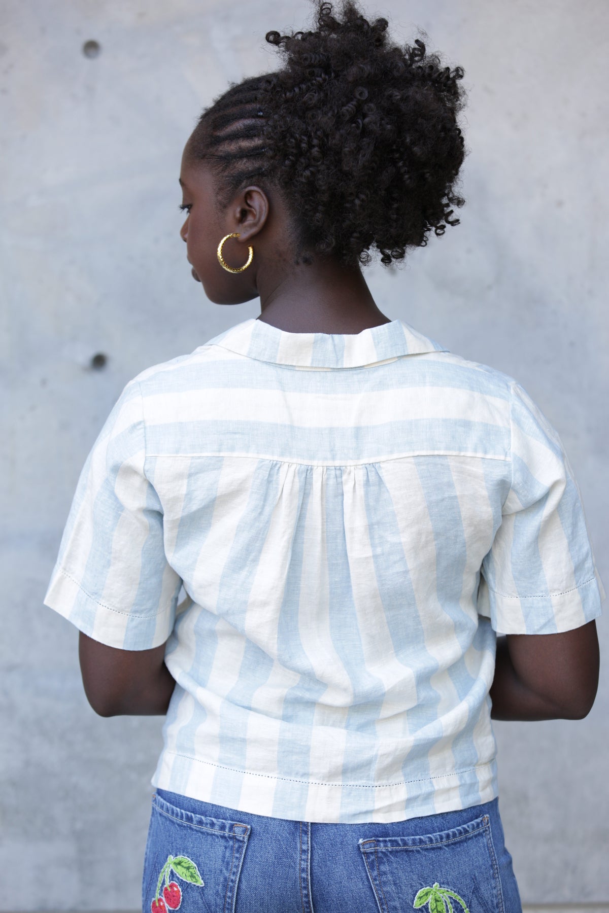 Birds of Paradis by Trovata Nico Shirt in Seaside Stripe