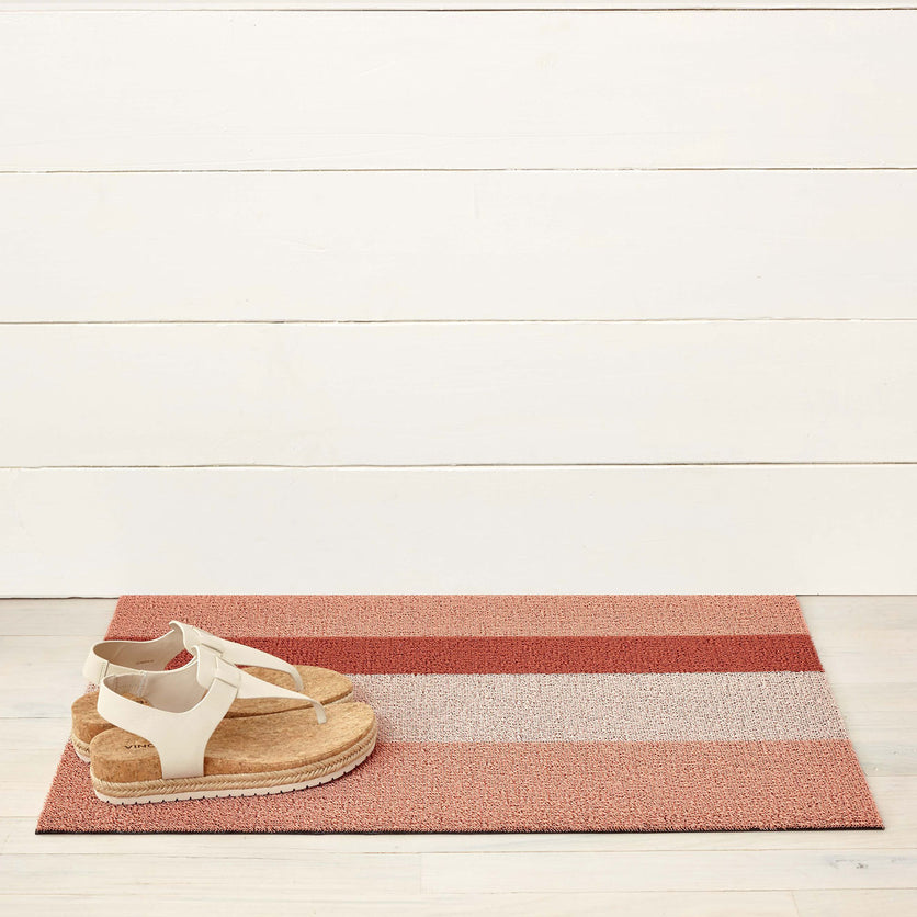 Chilewich Bold Stripe Shag Doormat 18x26