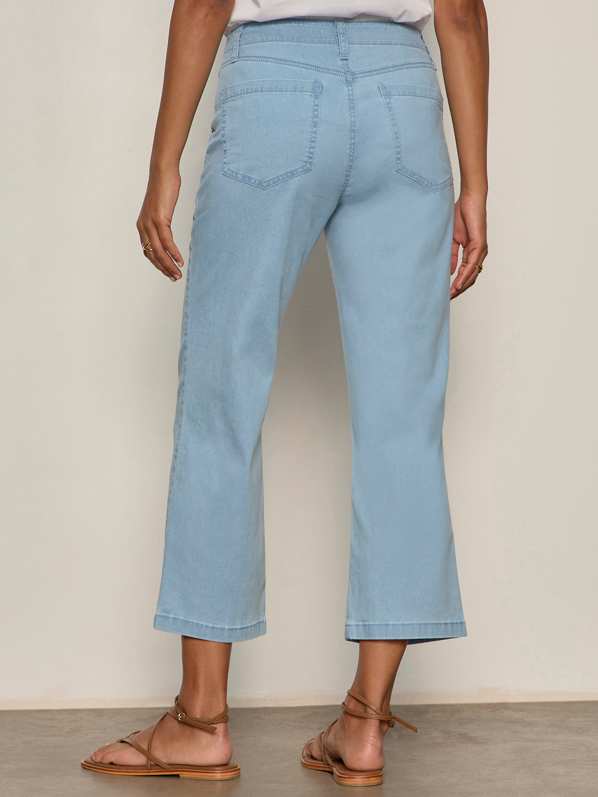 Sanctuary Retreat Crop in Skyline