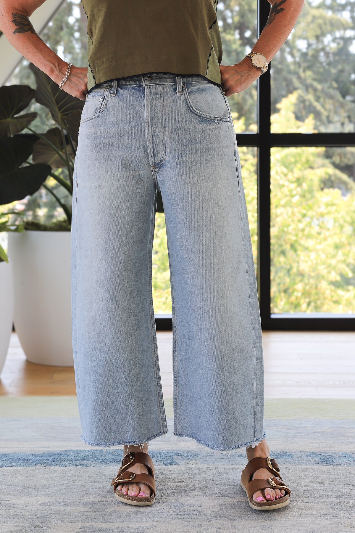 Citizens of Humanity Ayla Raw Hem Crop in Freshwater