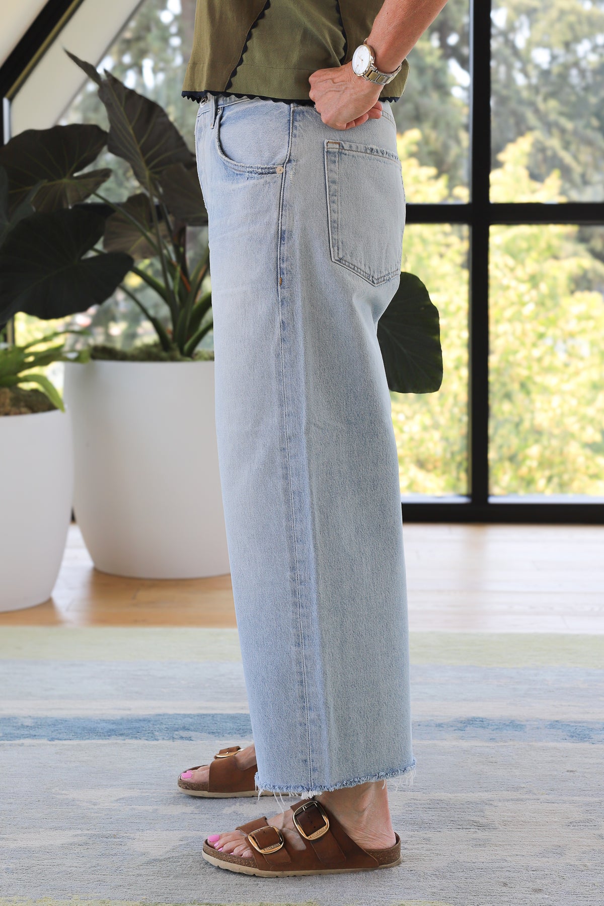 Citizens of Humanity Ayla Raw Hem Crop in Freshwater