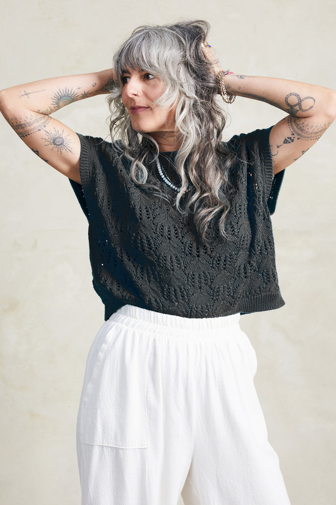 Curator Rosey Sweater Black