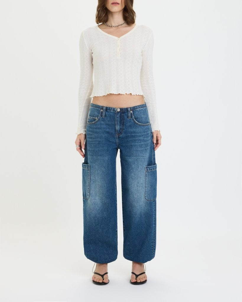 Daze Denim Mirage Mid Rise Cargo Harem Jeans in Snap