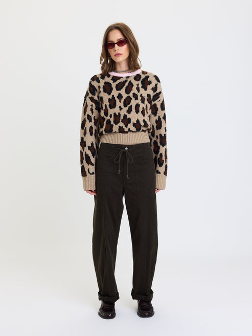 Daze Denim Villa Drawstring Barrel Pant in Fern