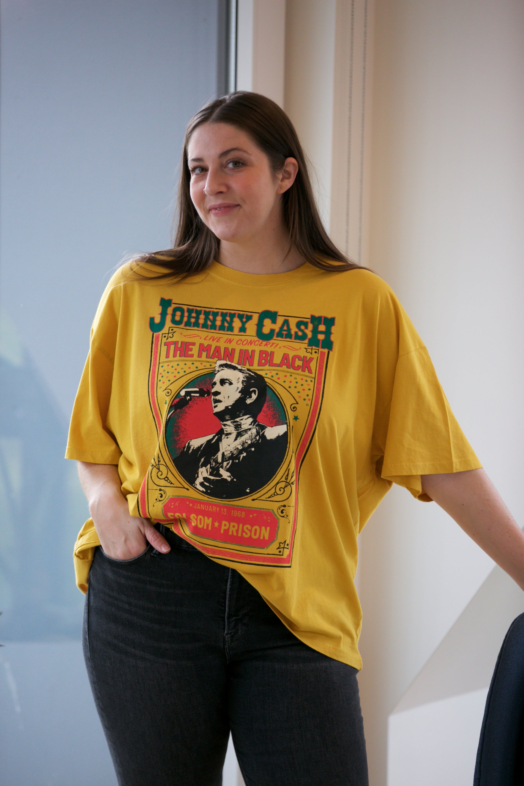 DAYDREAMER Johnny Cash Live in Concert Tee Golden Daze
