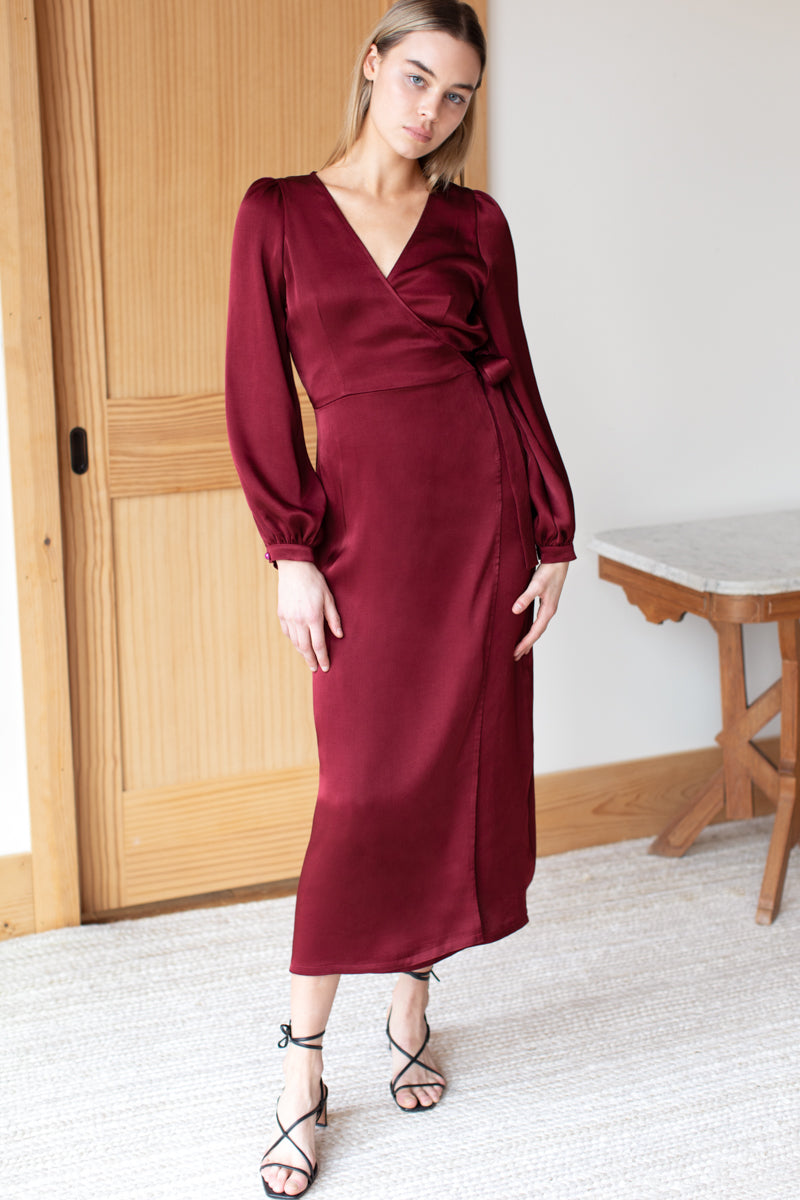 Burgundy Choker Neck Bishop Sleeve High Waist Dress – Wear.Style