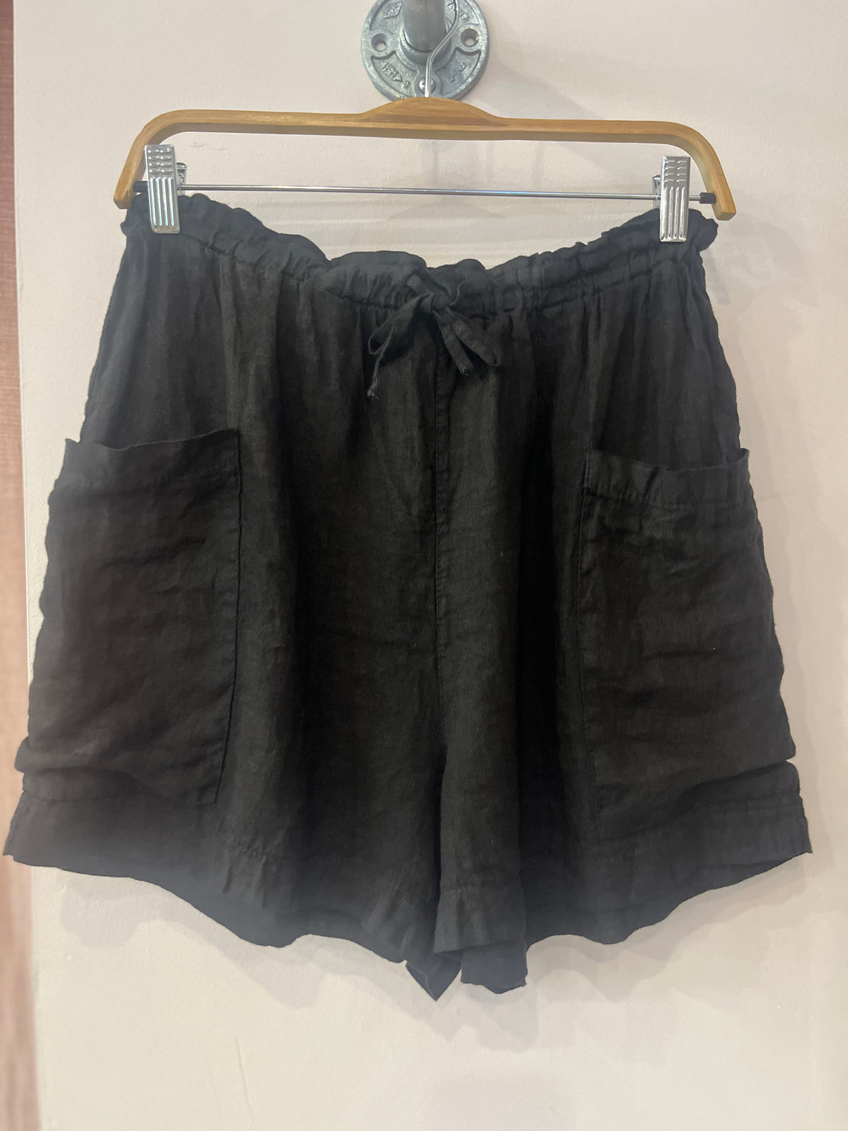 NYLAND Joselita Linen Shorts