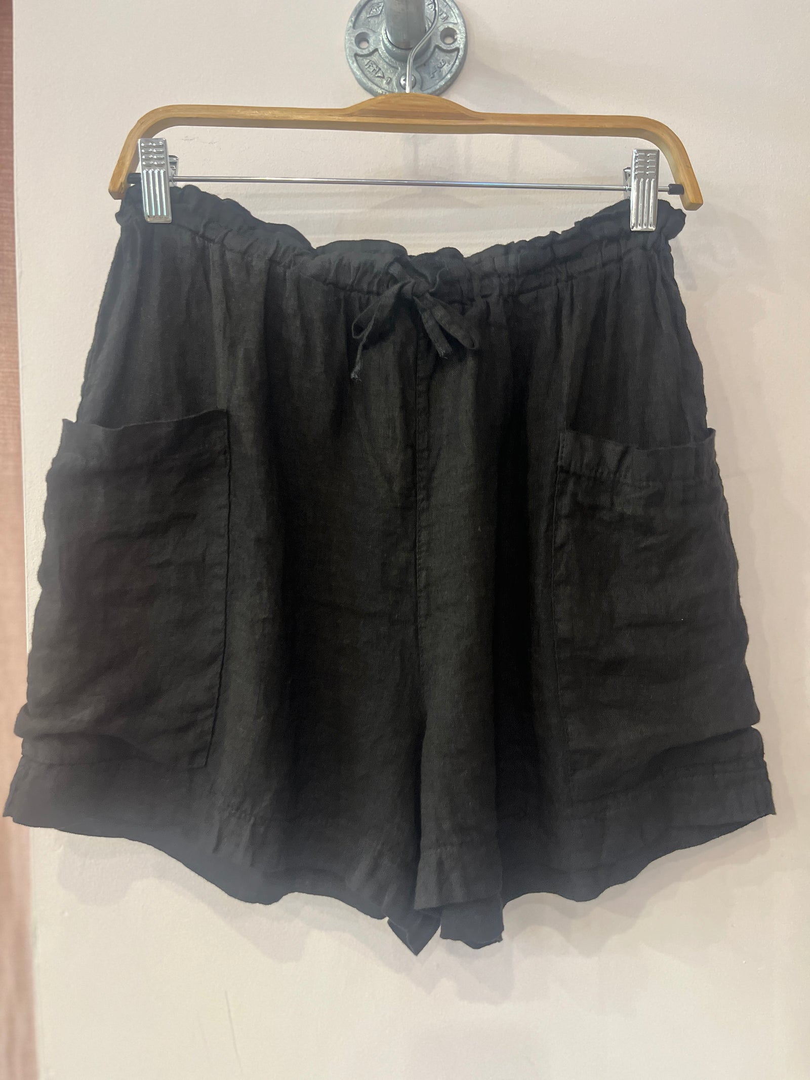 NYLAND Joselita Linen Shorts
