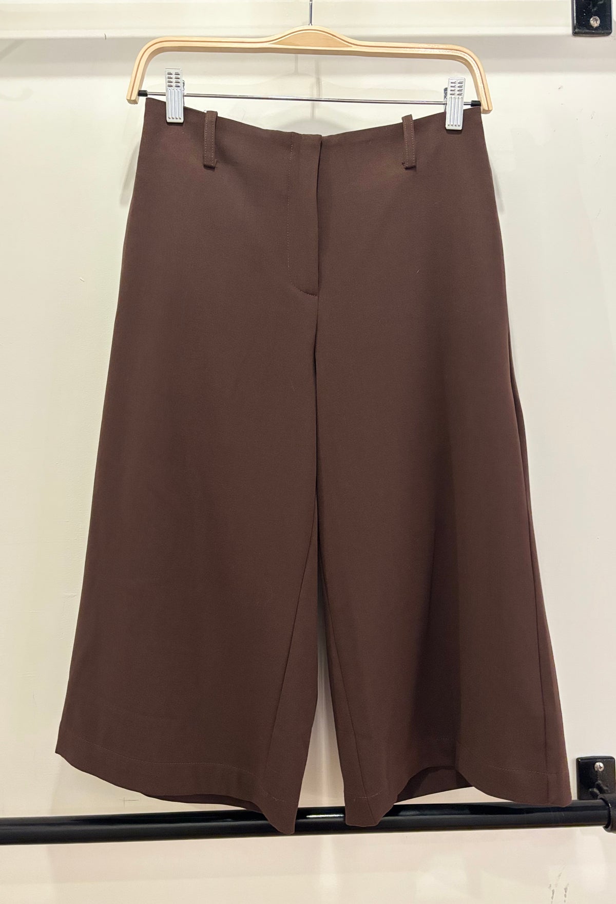 DEON Bermuda Pants