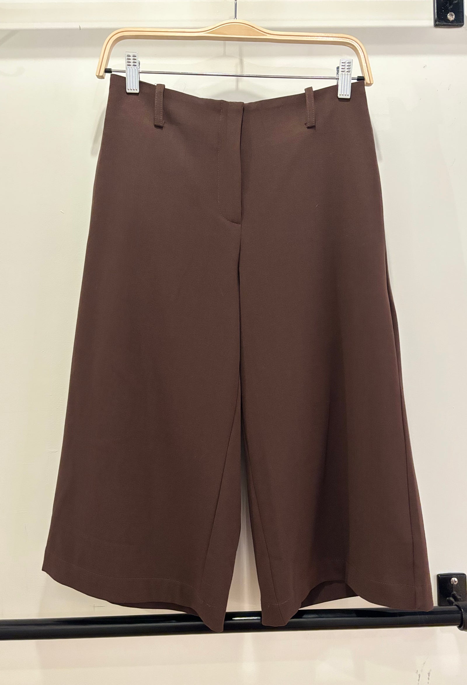 DEON Bermuda Pants