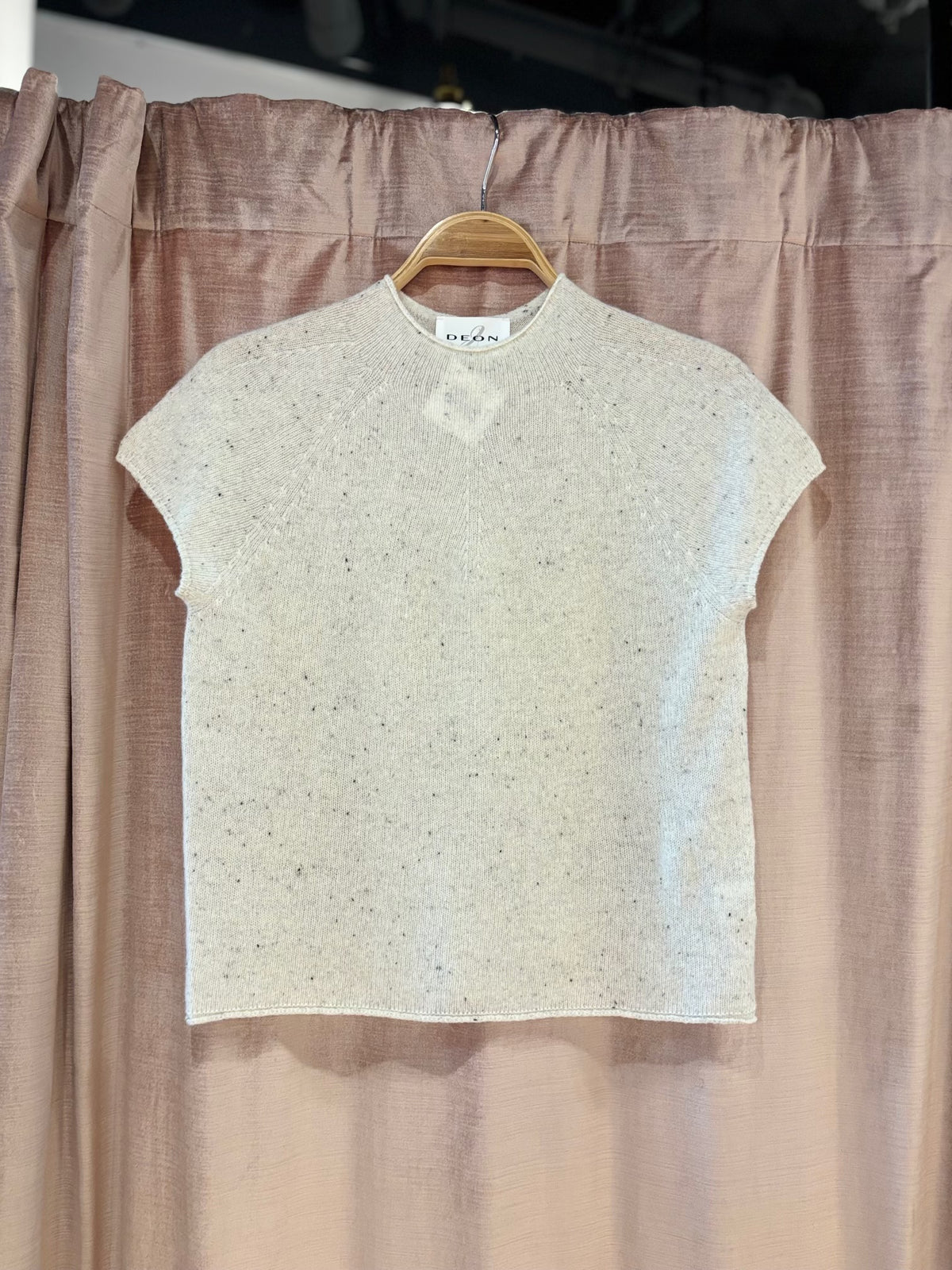 DEON Short Sleeve Wool Top