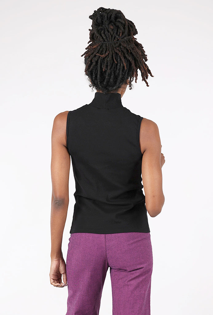 Prairie Underground Sleeveless Mockneck