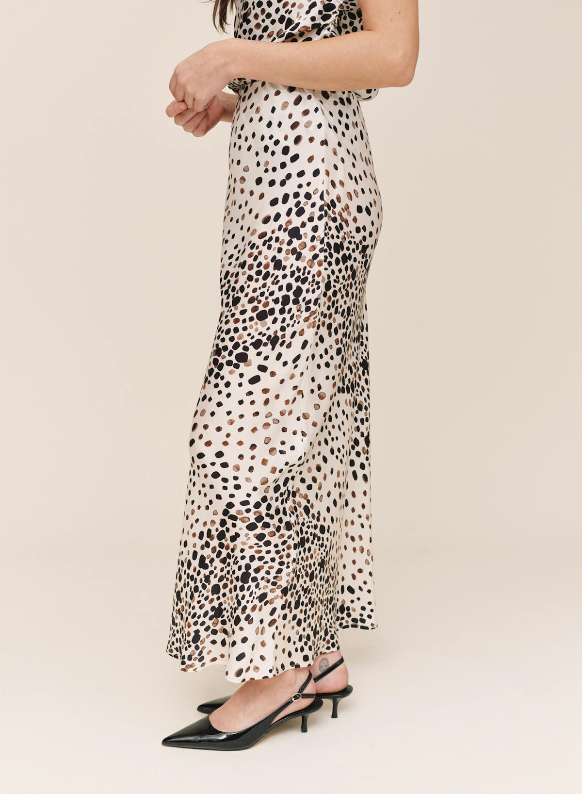 Bella Dahl Long Maxi Bias Skirt in Painted Spots Print