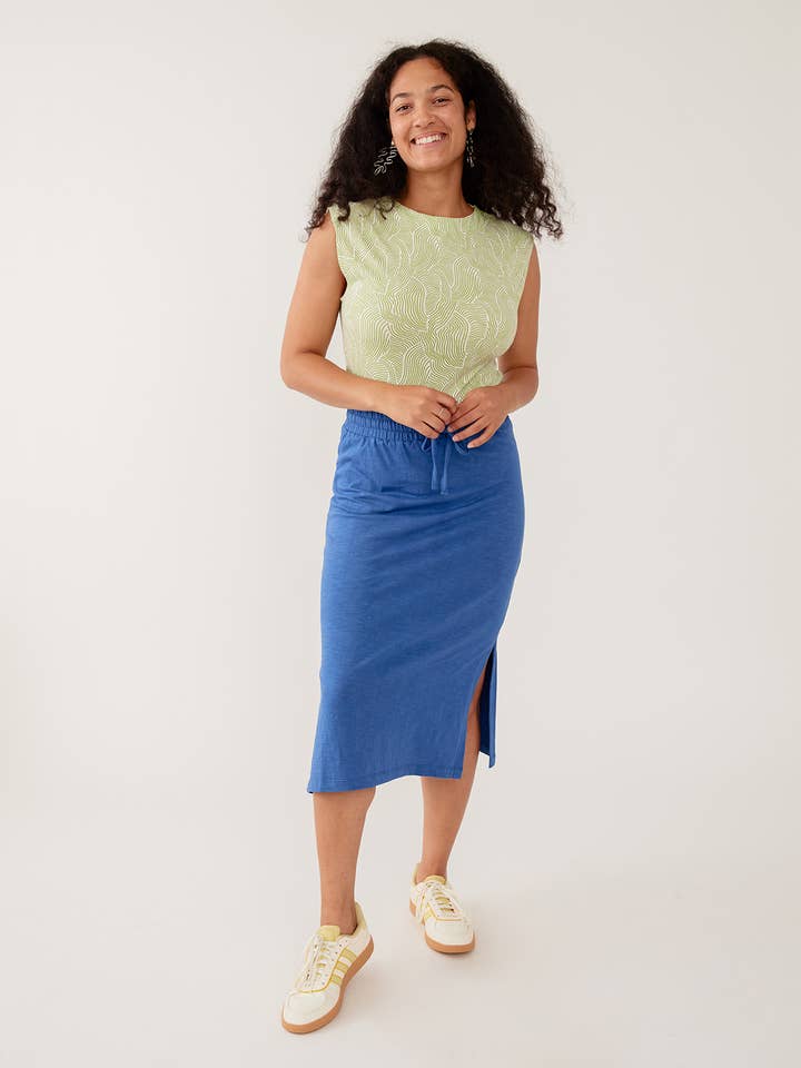 Mata Traders Isla Skirt in Cerulean Slub