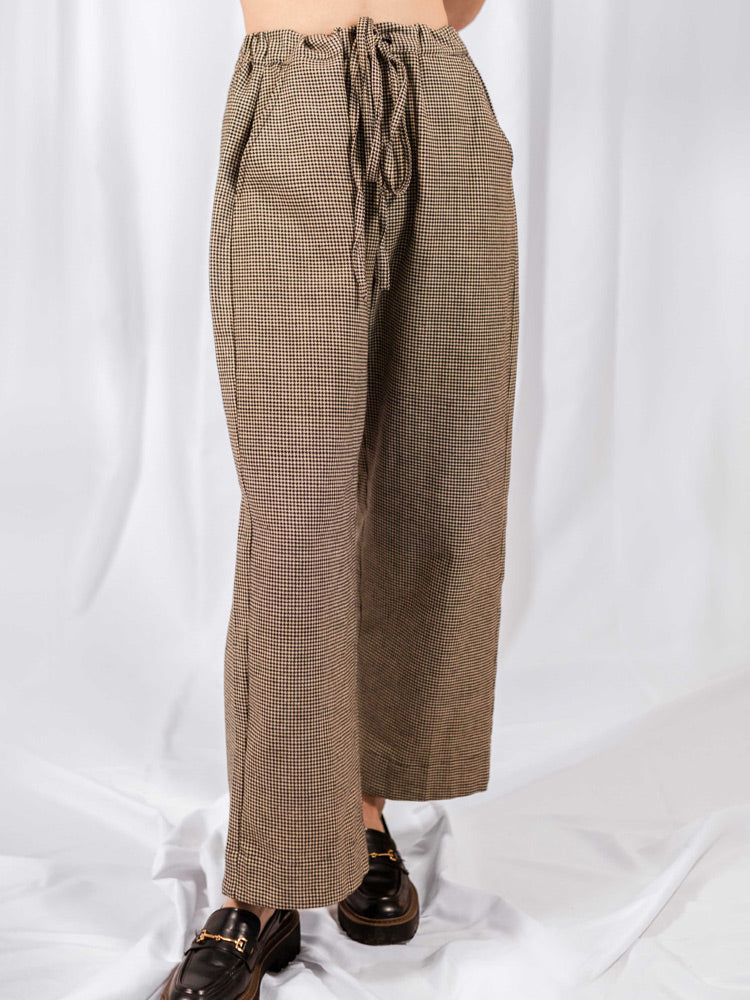 Mata Traders Emmy Drawstring Pant in Houndstooth