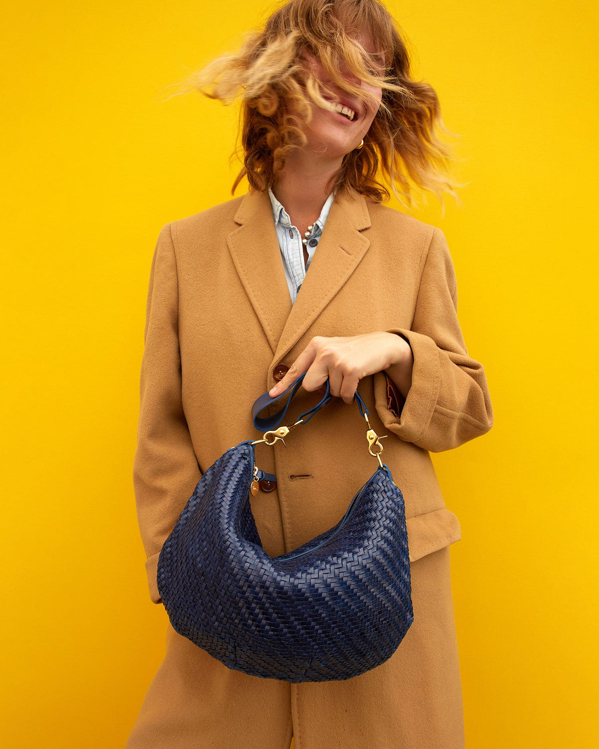 Clare V. Moyen Messenger