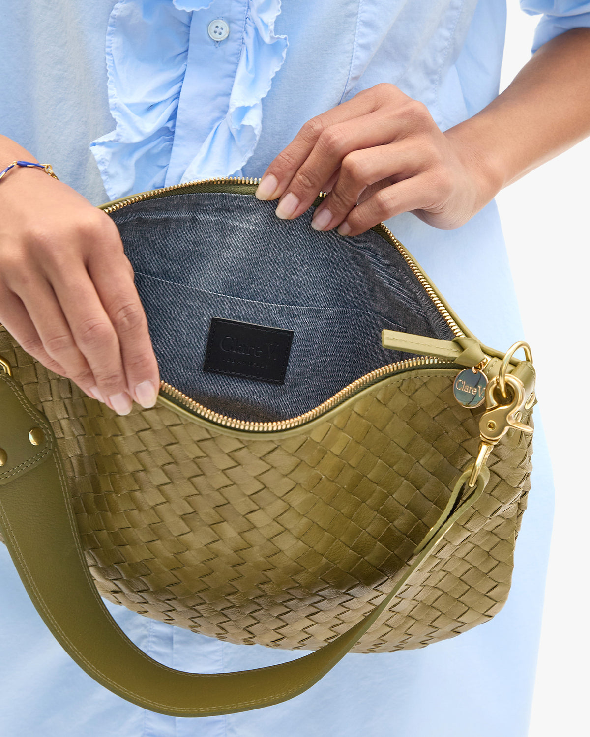 Clare V. Moyen Messenger - Medium Woven Diagonal in Olive