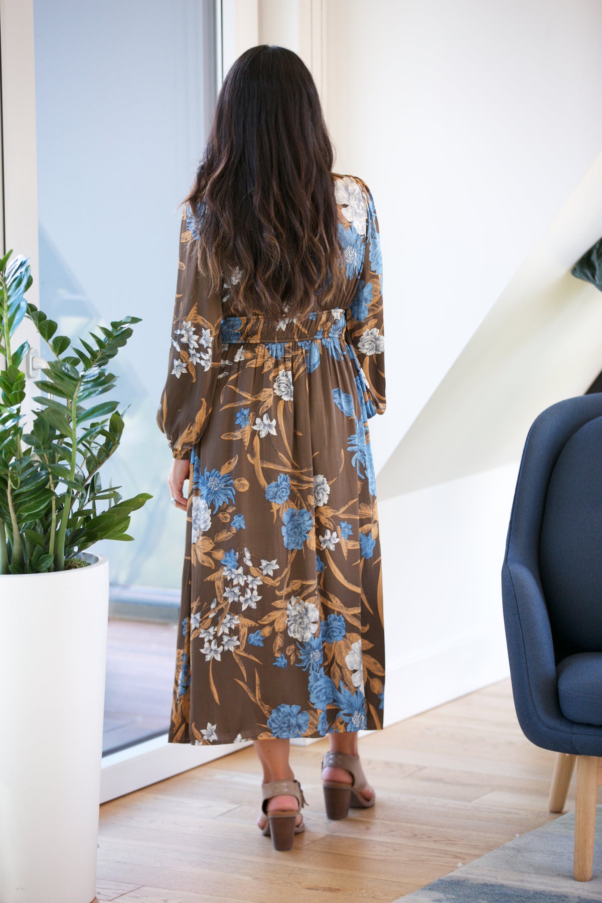 NYLAND Carol Ruffle Collar Midi Dress