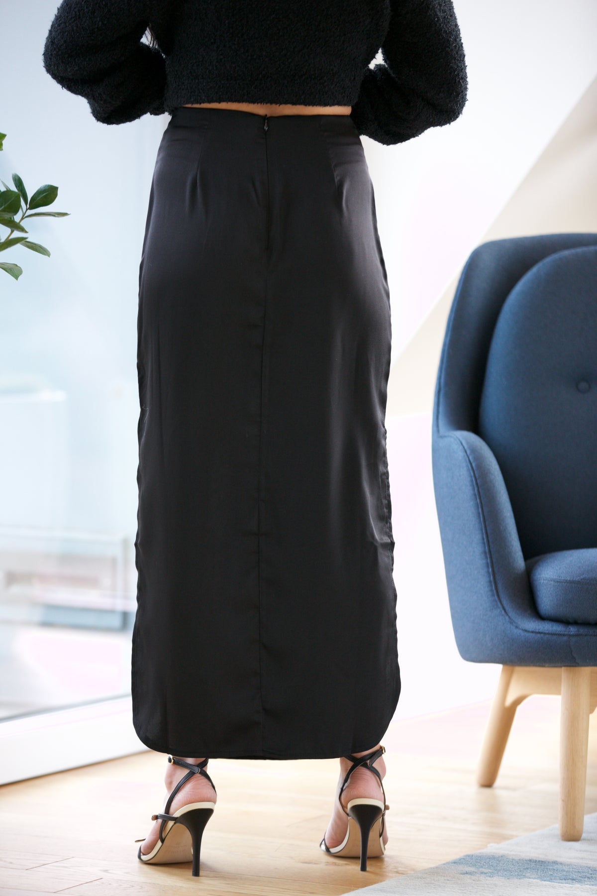 NYLAND Prue Satin Side Slit Skirt
