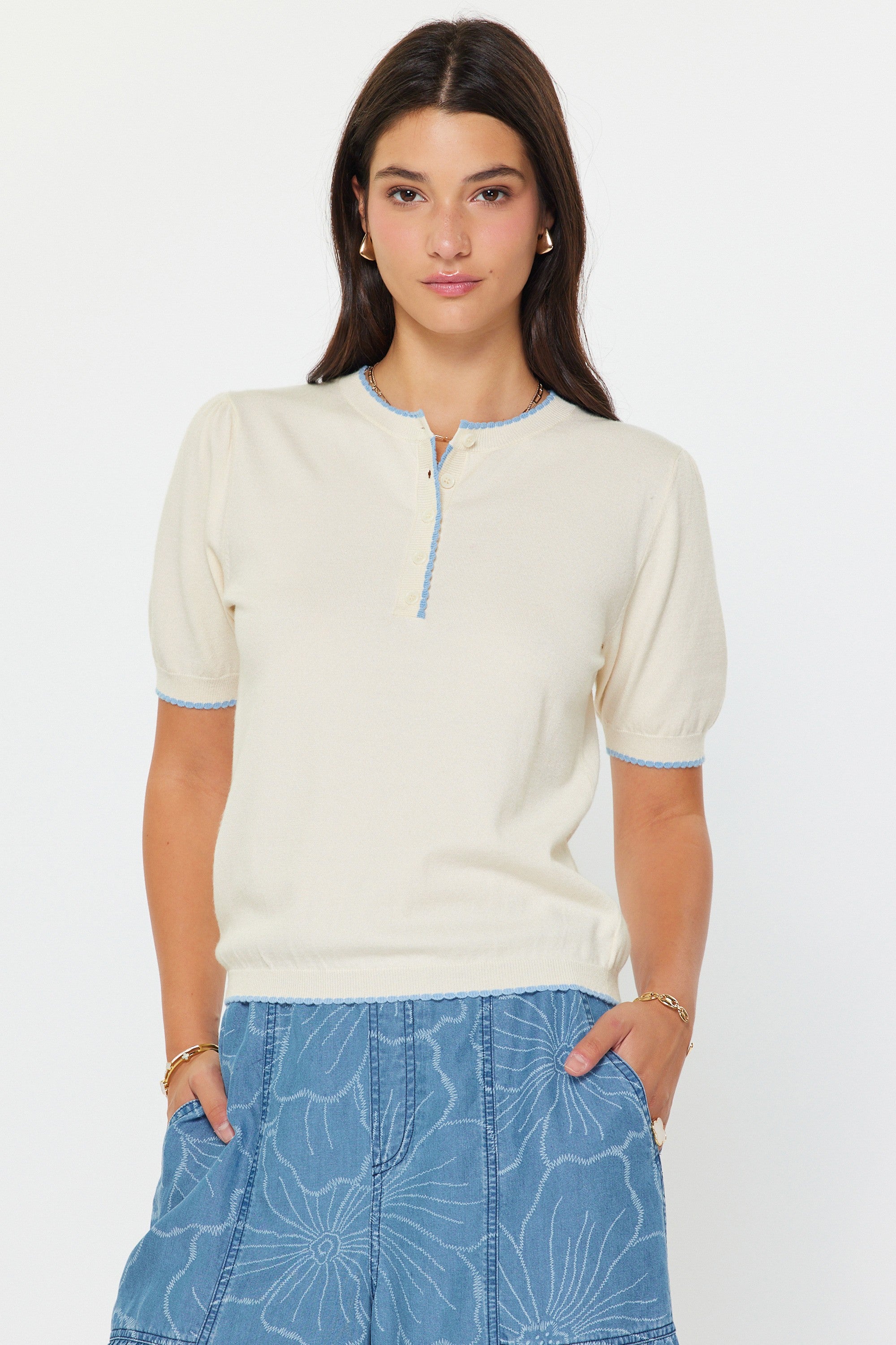 NYLAND Brennan Contrast Edge Detail Buttoned Tee - Adorn