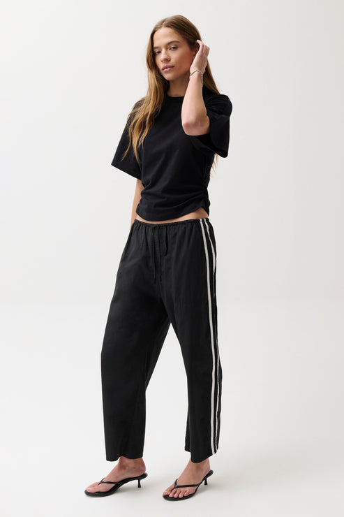 PISTOLA Bodie Sport Pant in Black