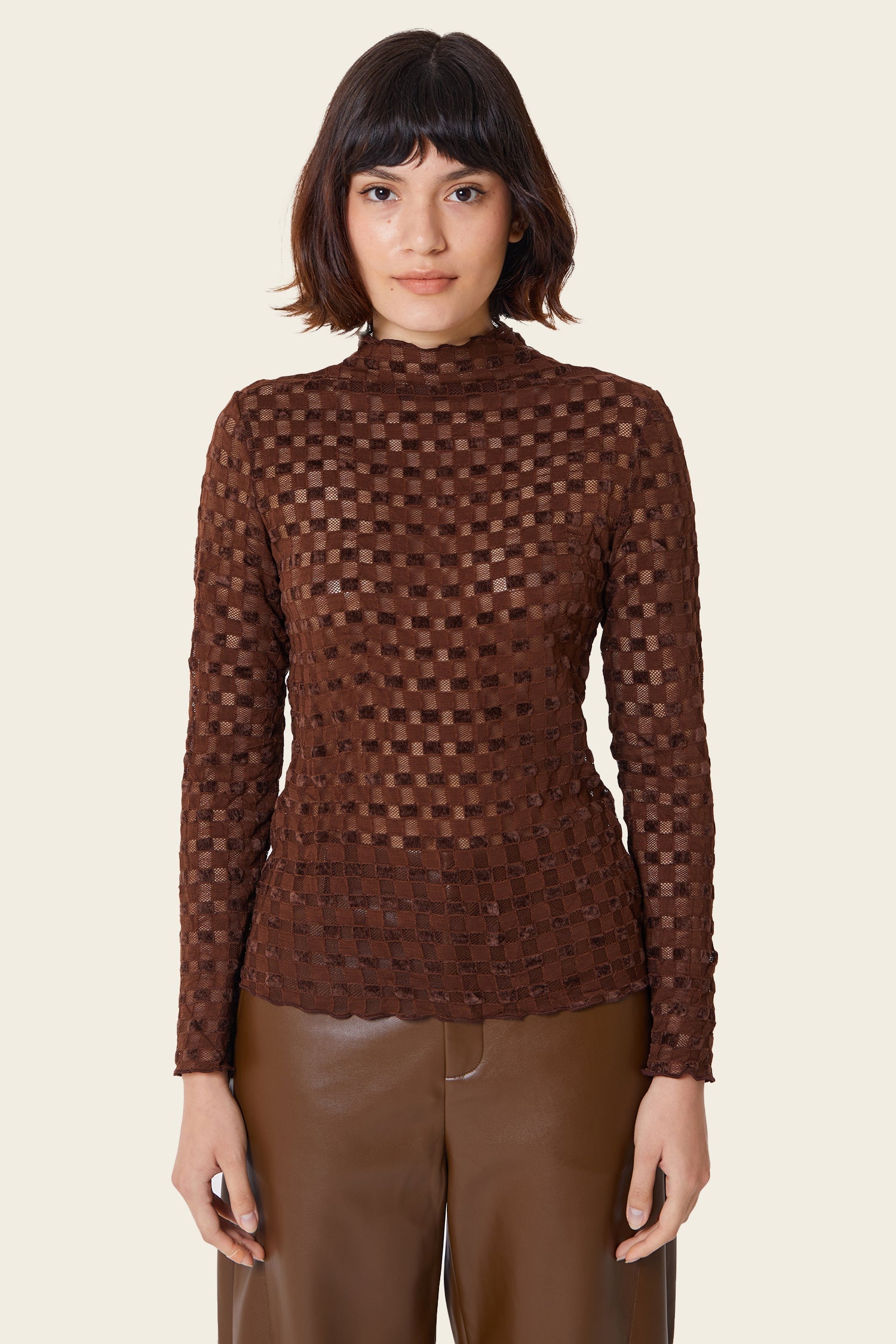Find Me Now Harmony Checkered Mesh Top Chocolate Lab