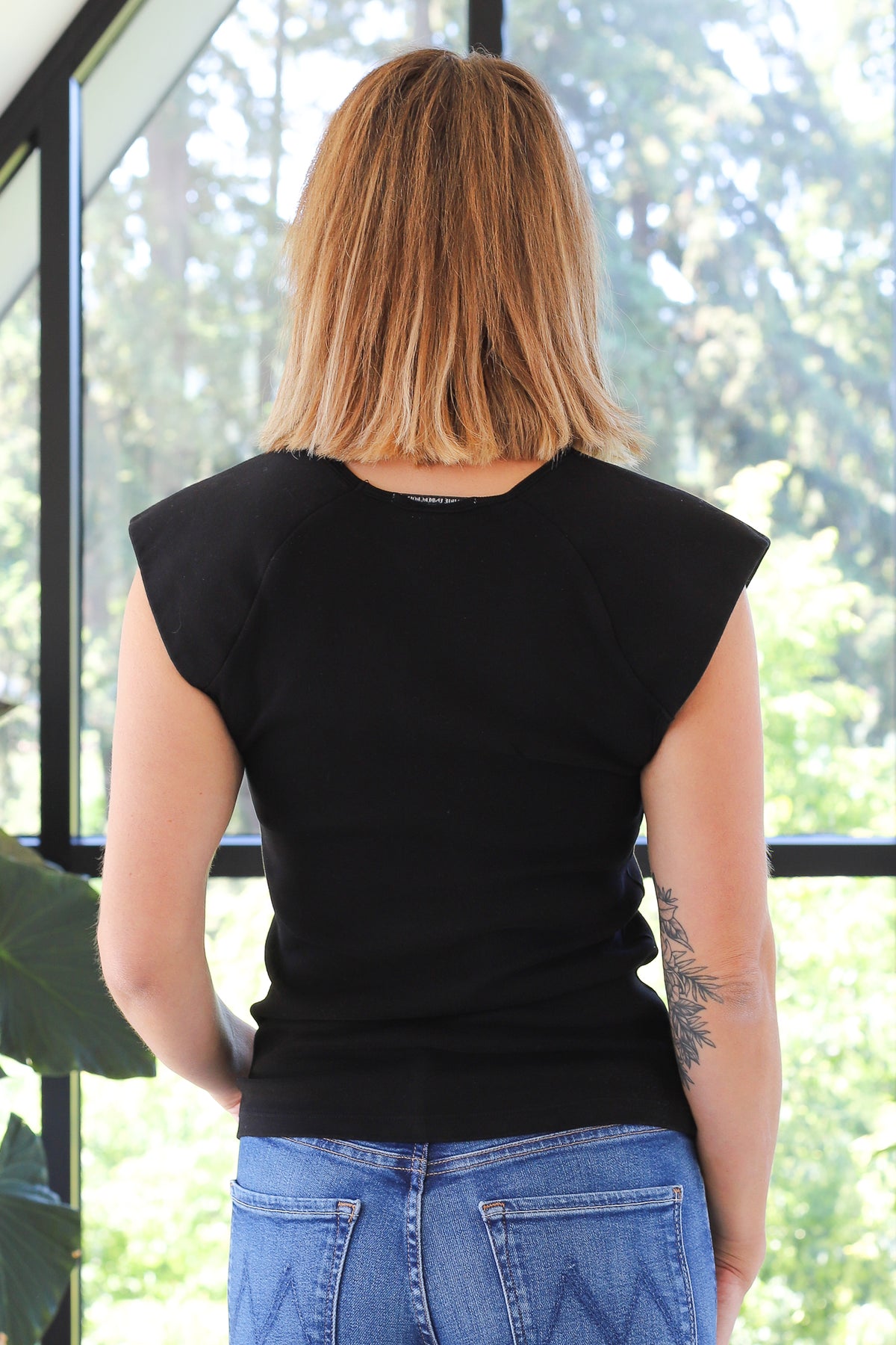 Prairie Underground Strong Shoulder Top