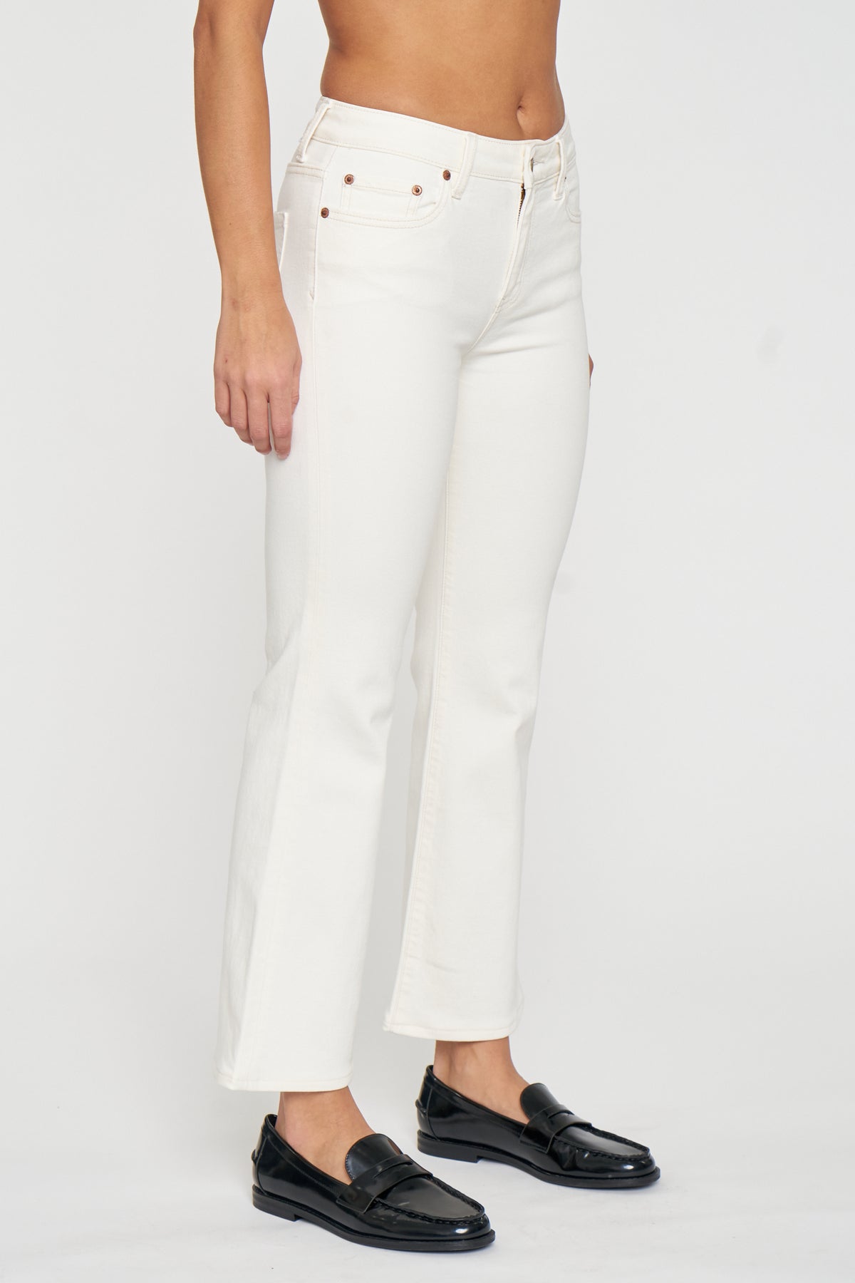 Daze Denim The Runaway Low Rise Crop Flare in Cream