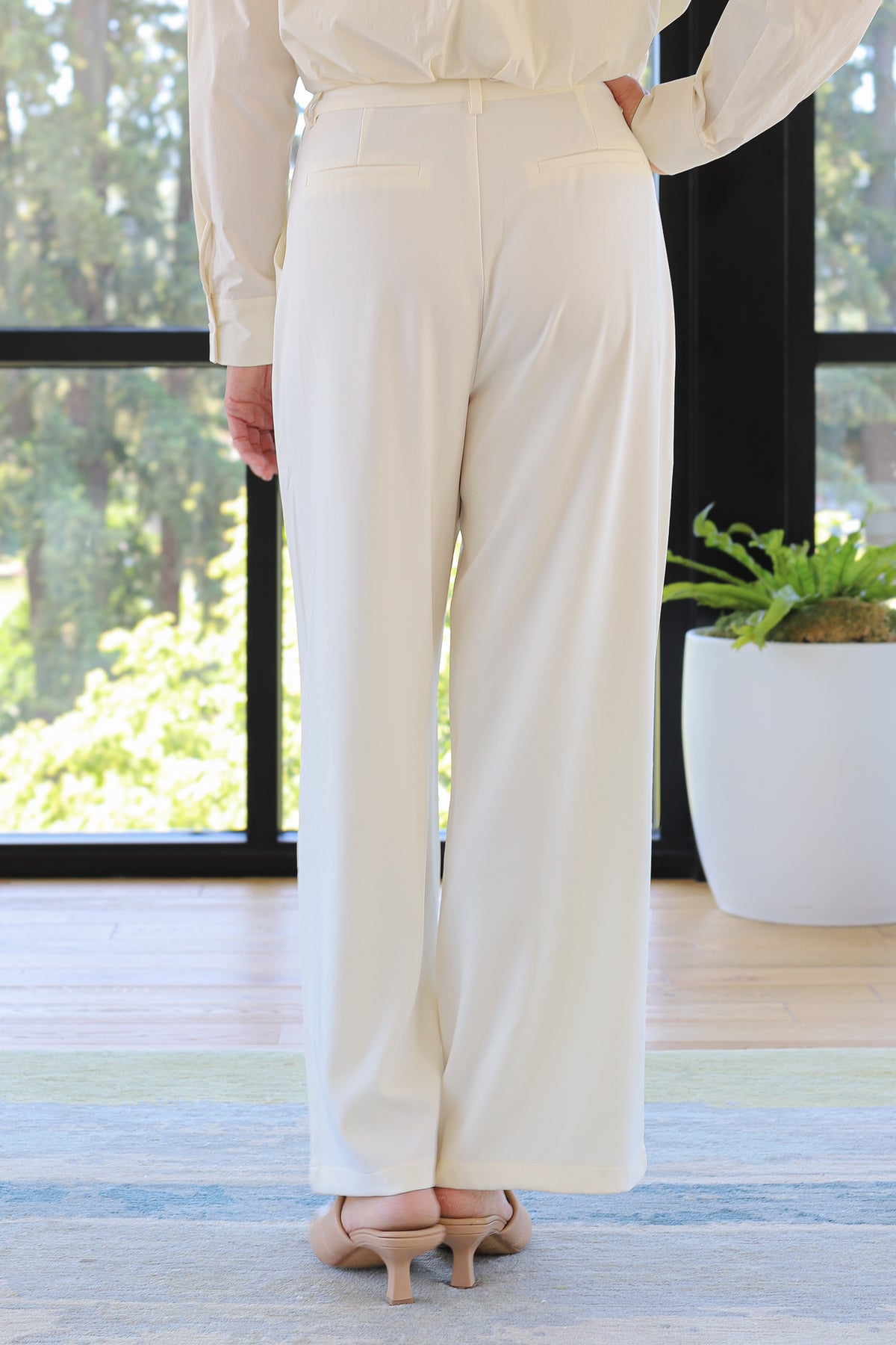 SAGE THE LABEL Follow Me Pleated Trousers