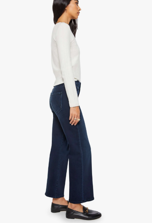 Mother Mid Rise Rambler Zip Ankle in Chip On My Shoulder