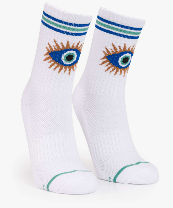 Mother Baby Steps in Cosmic Eye