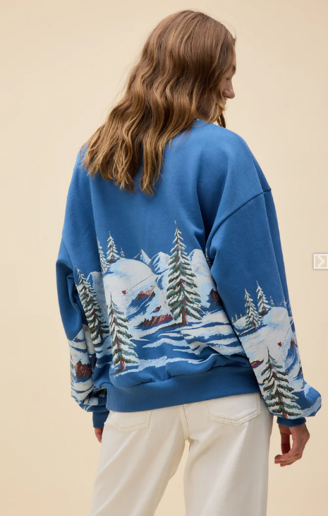 DAYDREAMER Alpine Ski Scene Oversized Crew Sweatshirt