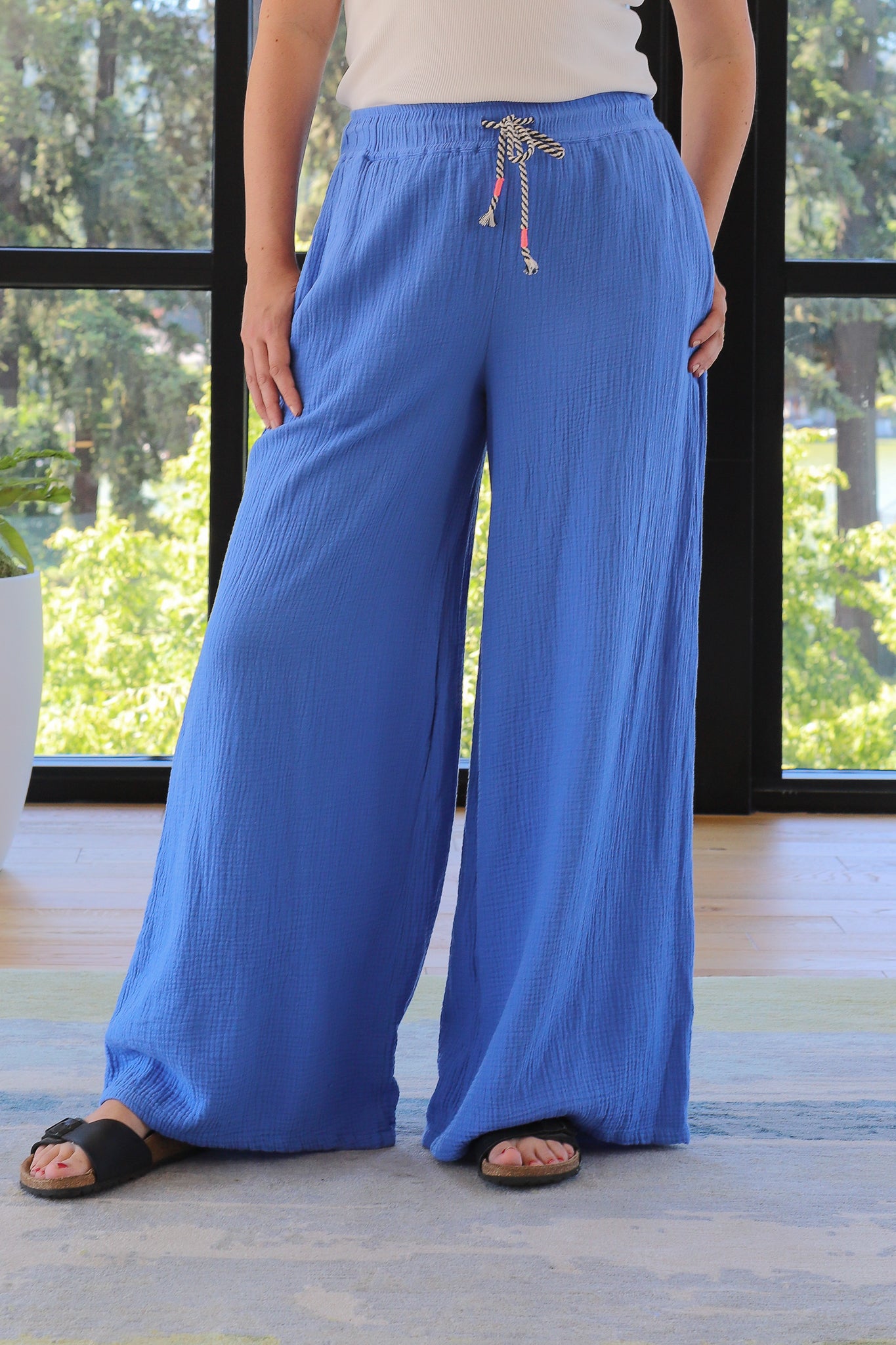 Sundry Wide Leg Pant