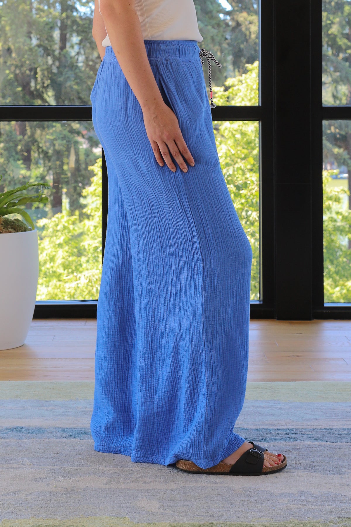 Sundry Wide Leg Pant