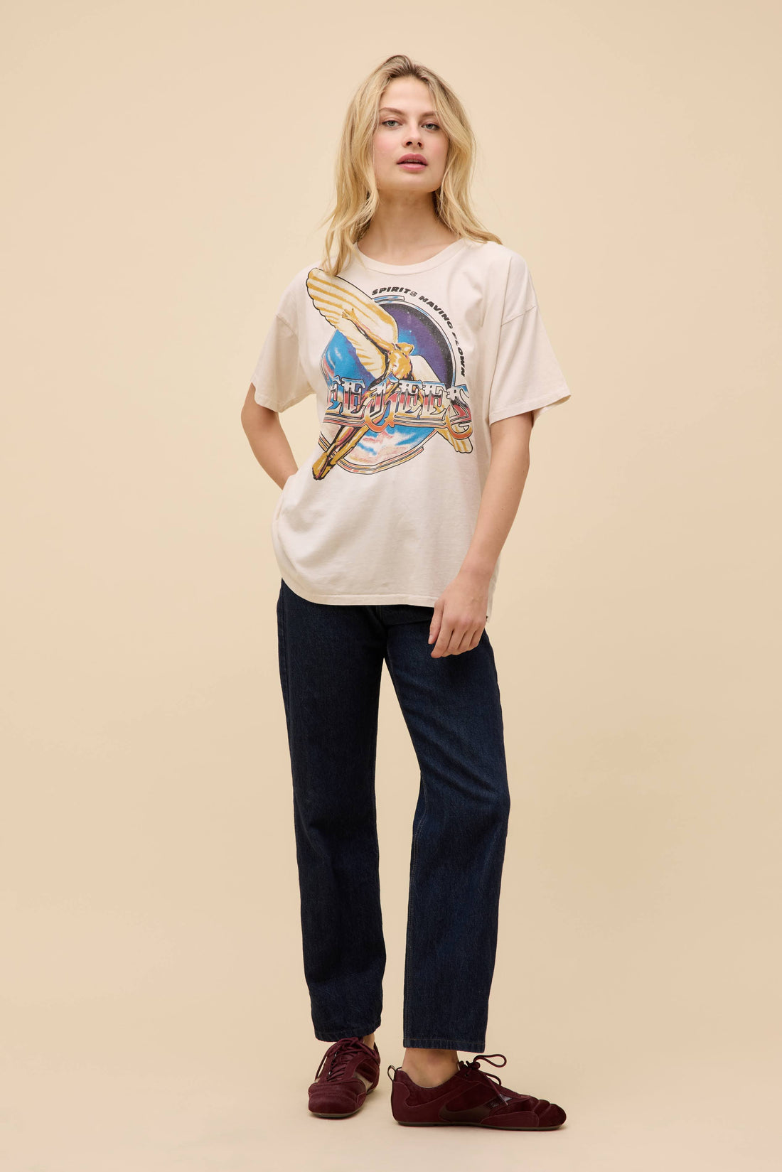 DAYDREAMER Bee Gees Spirits Having Flown Merch Tee