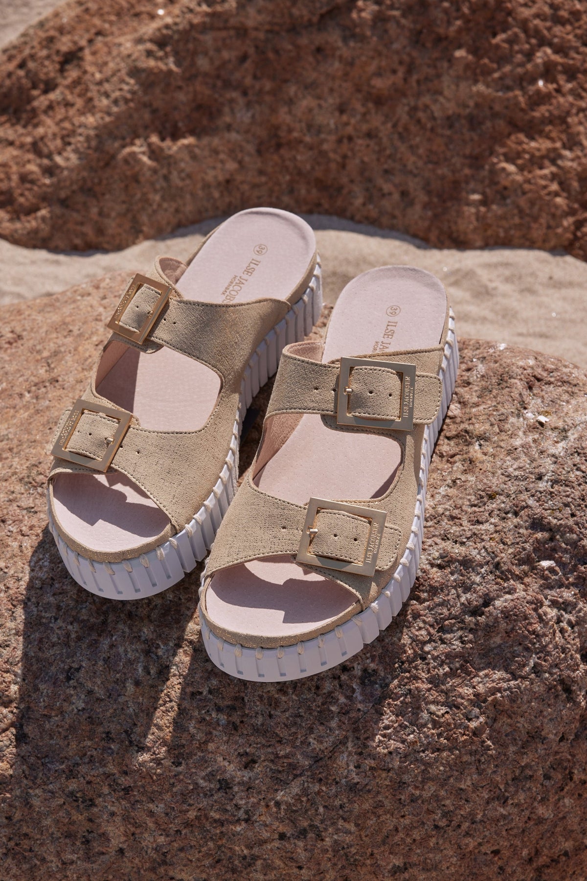 Ilse Jacobsen Sandal with Adjustable Strap - Tulip 1032