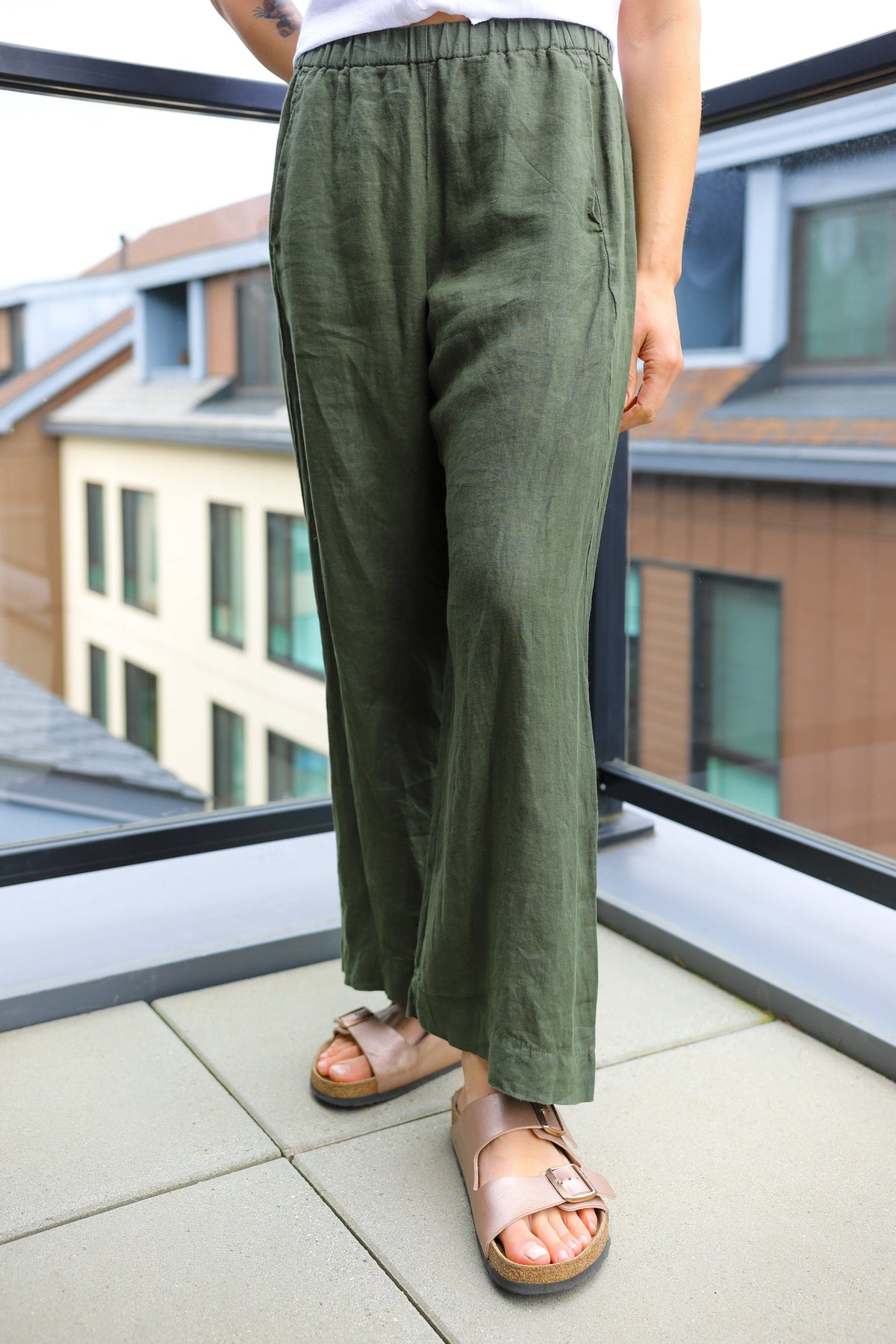 Velvet by Graham &amp; Spencer Lola Pants Tootsie