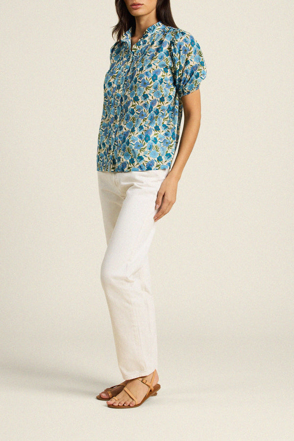 Birds of Paradis by Trovata Mira Blouse in Cielo Floral