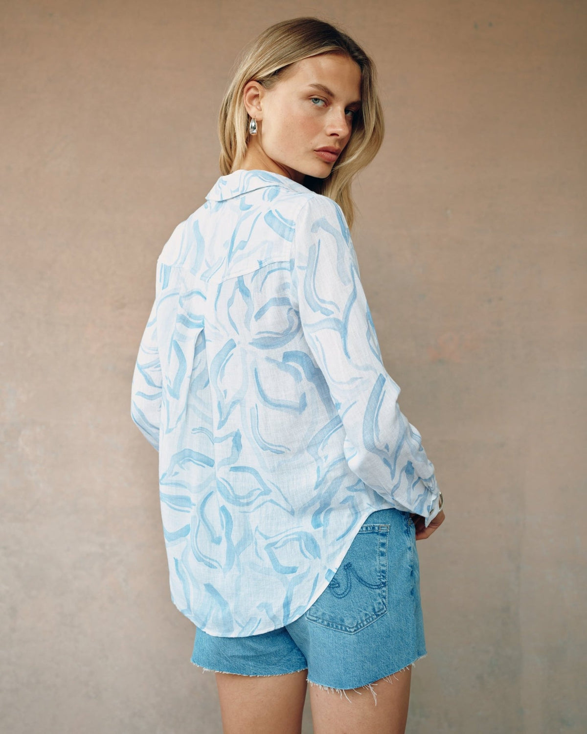 Bella Dahl Classic Button Down in Waves Floral Print