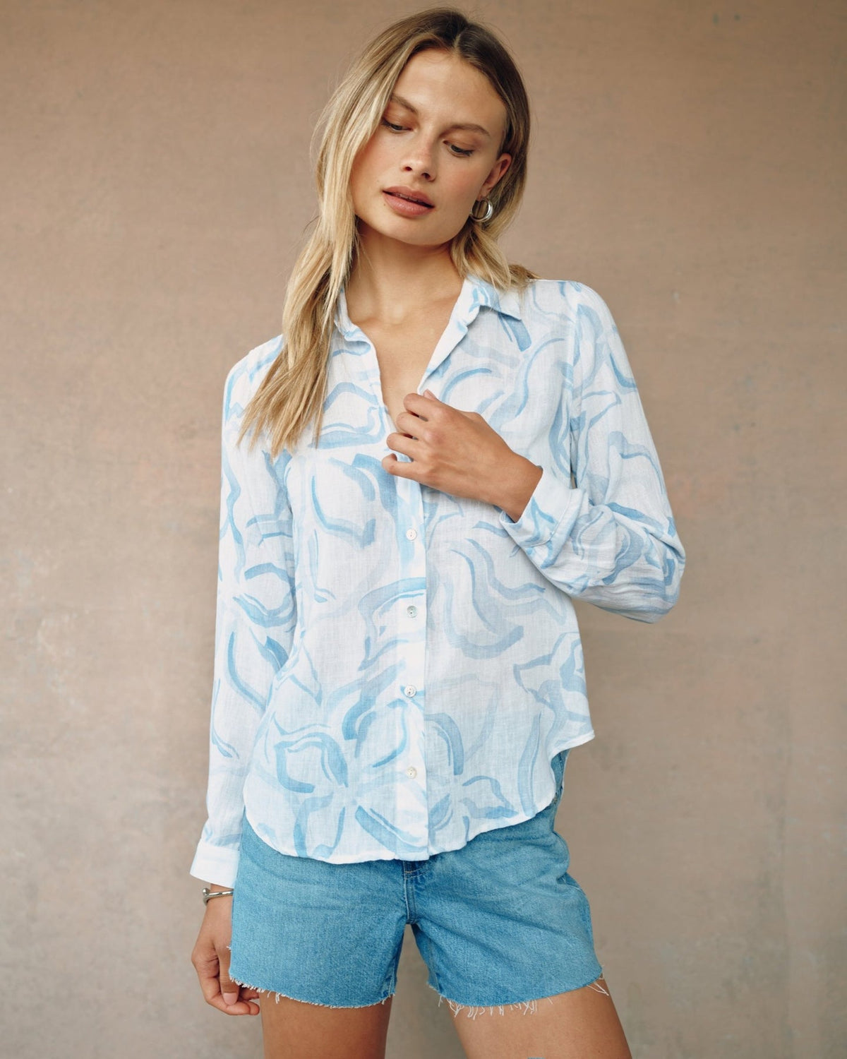 Bella Dahl Classic Button Down in Waves Floral Print