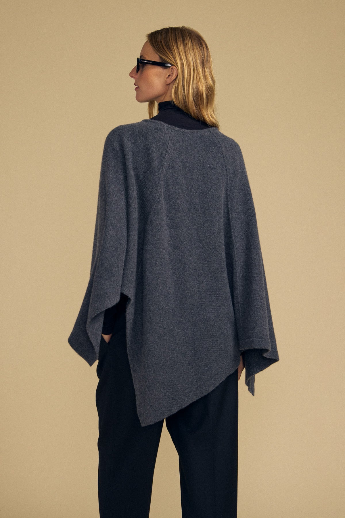 Velvet by Graham &amp; Spencer Gia Top