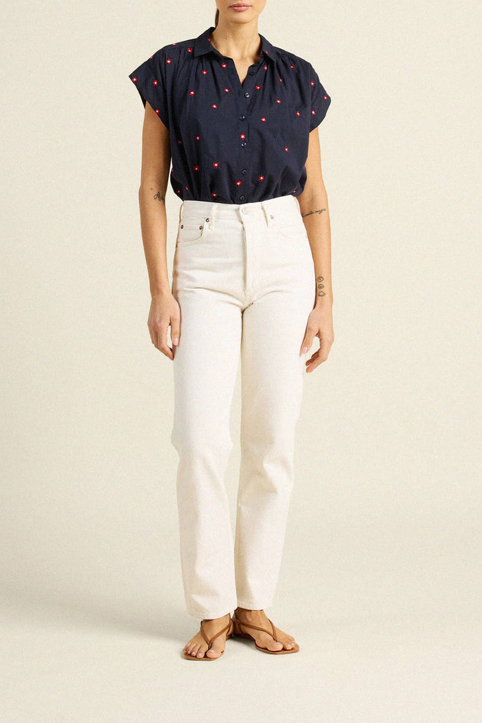 Birds of Paradis by Trovata Della Shirt in Daisy Dot