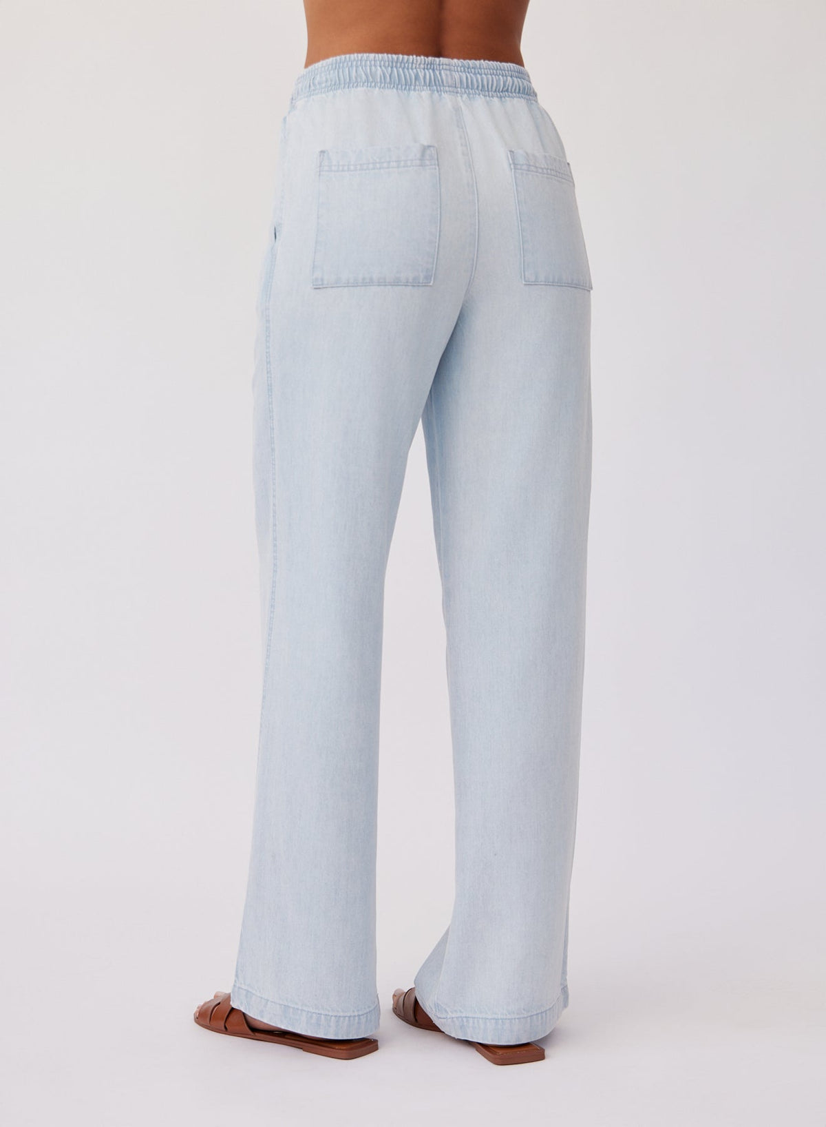 Bella Dahl Drawstring Pant in Oasis Spray Wash
