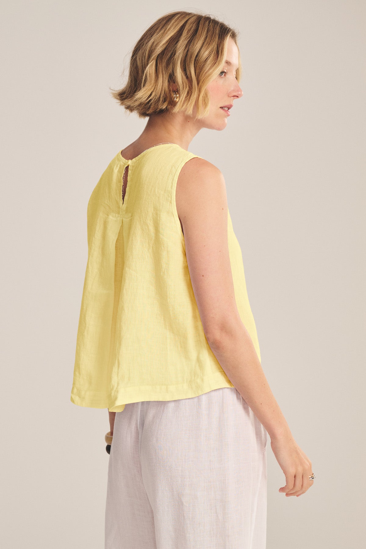 Velvet by Graham &amp; Spencer Maxine Top