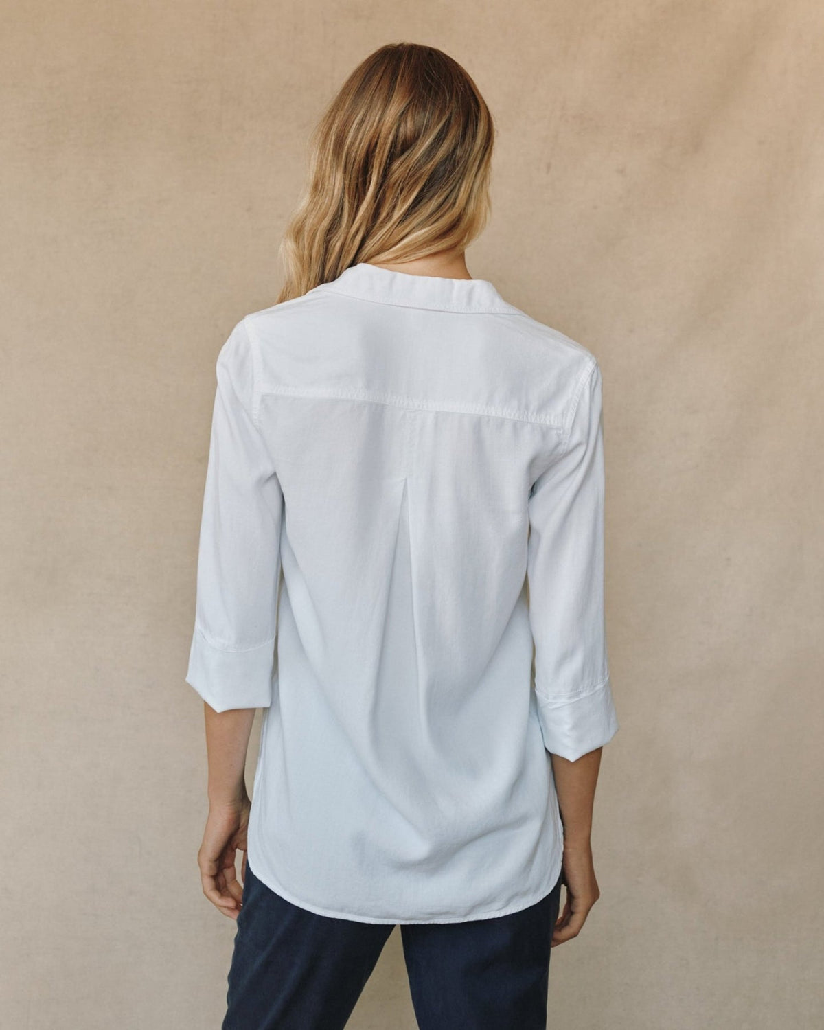 Bella Dahl Shirt Tail Button Down in White
