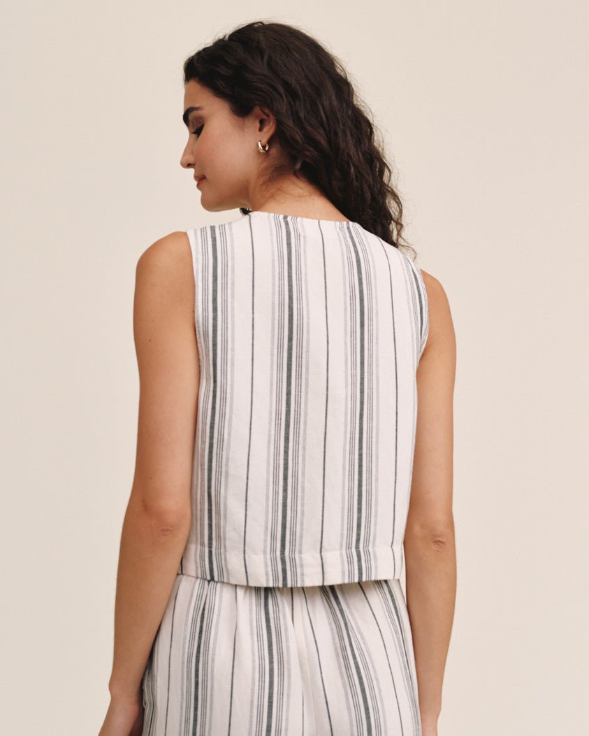 Bella Dahl Sleeveless Button Front Top in Boardwalk Stripe